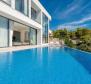 Nádherná moderní vila na Hvaru s bazénem a vynikající architekturou - pic 2
