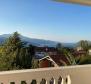 Дом в Матульи над Опатией с панорамным видом на море - фото 21