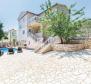 Sophisticated villa for sale with swimming pool in Rabac, just 500m from the sea - pic 10