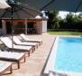 Villa in Visnjan with swimming pool, tavern and studio apartment - pic 25