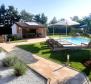 Villa in Visnjan with swimming pool, tavern and studio apartment - pic 27