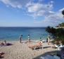 Property of two apartments in Baska Voda with magnificent sea views, just 50 meters from the sea - pic 16