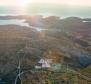 Magnifique hacienda sur l'île de Brac sur 1 hectare de terrain, avec court de tennis, terrain de basket, terrain de foot, mini golf, - pic 4