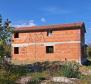 Vila s prostornou zahradou 3200 m2. ve výstavbě v údolí Cerovlje - pic 2