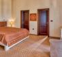 Luxury villa in Medulin 50 meters from the sea - pic 23