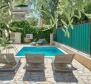 Luxury villa in Medulin 50 meters from the sea - pic 40