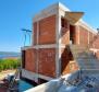 Modern villa tengerre néző kilátással és medencével Crikvenicában, építés alatt - pic 5