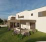 Villa under construction in Svetvinčenat, modern lines - pic 11