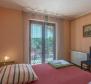 Helles Apartmenthaus zum Verkauf in Poreč mit Meerblick - foto 12
