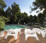 Exceptional apartment in 5***** seafront complex with swimming pool near Split - pic 12