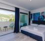 Neue moderne Villa am Stadtrand von Dubrovnik in der ersten Meereslinie, nur 30 Meter vom Strand entfernt - foto 16
