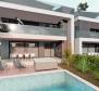 Эксклюзивная новая квартира в 500 метрах от моря в бутик-резиденции в Ровине 