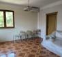Apartment with 2 bedrooms in Premantura, Medulin, first line to the sea - pic 11