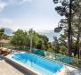 Belle villa jumelée à Brela, avec piscine 