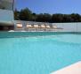 Luxusní rezidence v Ičići 100 metrů od moře nabízí několik apartmánů na prodej - pic 14