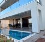 Villa moderne au premier rang de la mer près de Zadar - nouvelle beauté contemporaine ! - pic 13