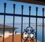 Price dropped - Fantastic apartment first row to the sea in the center of Opatija in a historic villa with a view - pic 2