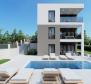 Nouveau complexe d'appartements avec piscine d'architecture moderne dans la région de Poreč, à 8 km de la mer - pic 5