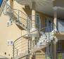 House of three apartments in Malinska, Krk island, 1,5 km from the sea - pic 4