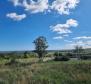 Terrain urbain avec vue sur la mer à Višnjan, région de Porec 