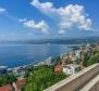 Luxury apartment of 137m2 with private pool in a new building above the center of Opatija, with garage and sea view - pic 4