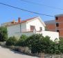 Detached house 110 m from the sea, with terrace and sea view on Ciovo, Mavarstica area - pic 6