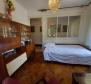 Romantický retro apartmán v udržovaném přímořském domě, centrum Volosko, pouze 100 metrů od moře - pic 3