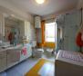 Romantic retro apartment in a maintained seaside house, center of Volosko, 100 meters from the sea only - pic 8