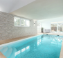 Superbe villa moderne avec intérieur design, piscine intérieure et bien-être - Quartier Zminj - pic 16
