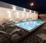 Апарт-отель с бассейном на Чиово в 100 метрах от моря - фото 9