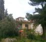 Great investment - 1st line house for renovation in Kastel Stari - pic 9