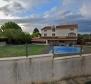 Villa spacieuse avec piscine dans la région de Rovinj, à 8 km de la mer - pic 4