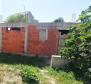 Недостроенный дом на участке площадью 477 кв.м. с видом на море в Боле на острове Брач. - фото 4