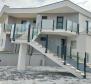 Квартира в Савудрии, Умаг, новая резиденция в 400 метрах от моря 