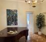 Apartment on the first row to the sea in Lovran, entire floor in a well-maintained historical villa with an entrance to the sea and a garden - pic 27
