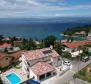 Villa von 380 m2 mit Panoramablick auf das Meer in Ika + angelegter Garten von 700 m2 