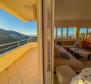 Большая квартира с террасой, панорамным видом на море, в 250 метрах от пляжа в Ичичи недалеко от Опатии. - фото 10