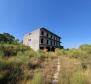 Incomplete hotel building in Rtina, Ražanac, by the sea - pic 5