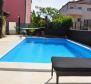Property with 3 apartments in Umag area - pic 27