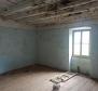 House for renovation in Rakalj, Marčana, with sea views, less than 1 km from the beach - pic 13