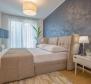Nový luxusní apartmán v centru Opatije, 150 metrů od moře, rezidence s bazénem - pic 12