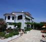 House in a great location with a view of the sea in Barbariga 