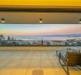 Exkluzivní penthouse s výjimečným výhledem na moře, bazénem a garáží v Opatiji - pic 3