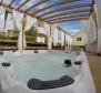 Продается дом с бассейном на Чиово недалеко от Трогира, в 20 метрах от пляжа - фото 31