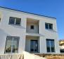 Semi-detached house in Poreč, 3 km from the sea - pic 2