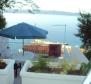 Incroyable propriété touristique de 6 appartements sur la Riviera d'Omis, à 30 mètres de la mer - pic 4