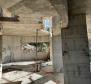 Роскошная дизайнерская вилла в Ичичи с двумя бассейнами - фото 23