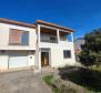 House in Veli Vrh, Pula with garage - pic 4