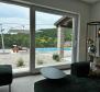 Une belle villa à Icici, Poljane avec piscine et vue sur la mer dans une zone isolée - pic 5