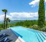 An extraordinary design villa with a swimming pool in an exceptional location in Motovun area - pic 5